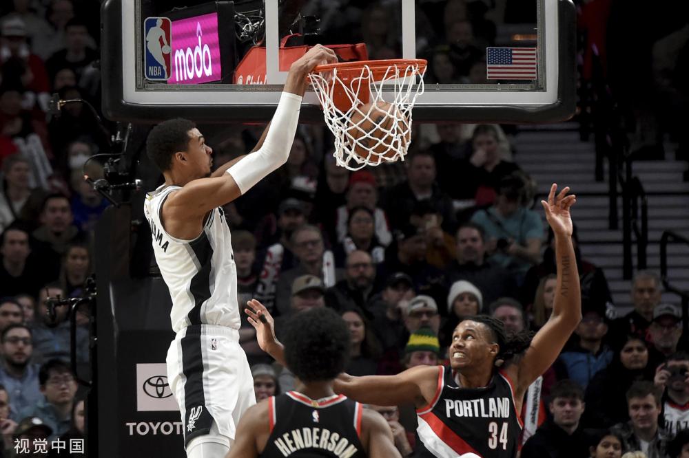 以赫伊森为 以赫伊森为