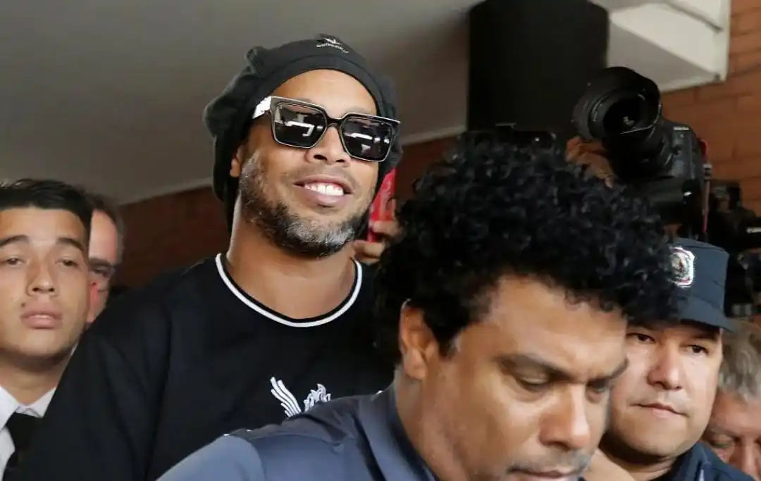 队友投中关 队友投中关